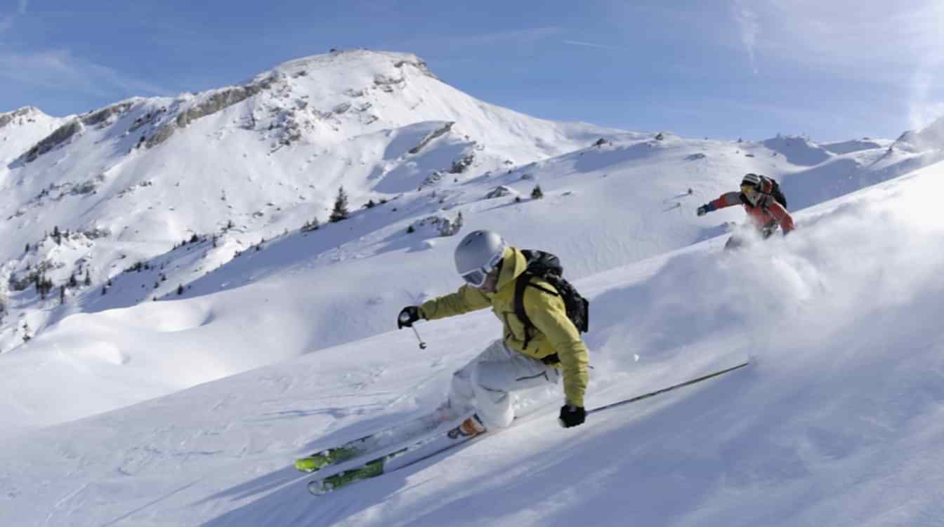 Usta kayakçılar Erciyes’e
